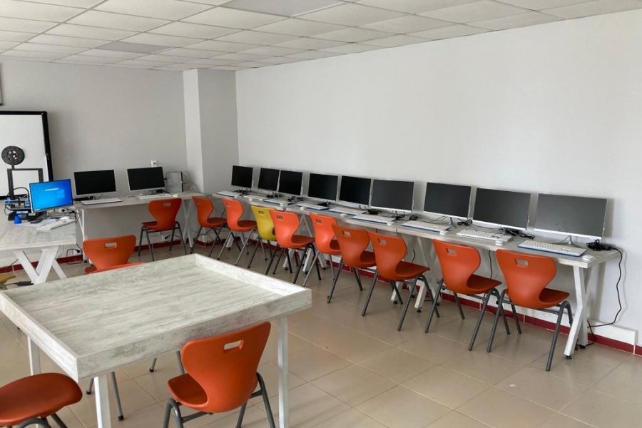 Çorlu Farklı Fikirler Koleji Robotik Kodlama Atölyesi 