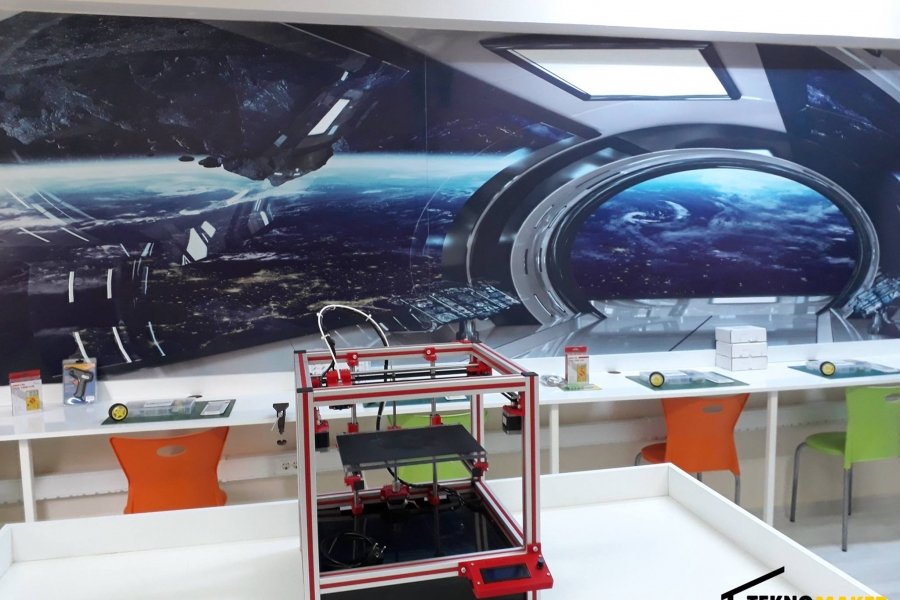 Tekirdağ Süleymanpaşa Ticaret ve Sanayi Odası İlkokulu Robotik Kodlama Atölyesi