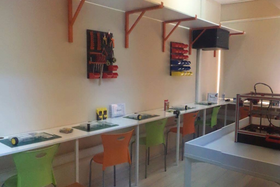 Tekirdağ Süleymanpaşa Ticaret ve Sanayi Odası İlkokulu Robotik Kodlama Atölyesi